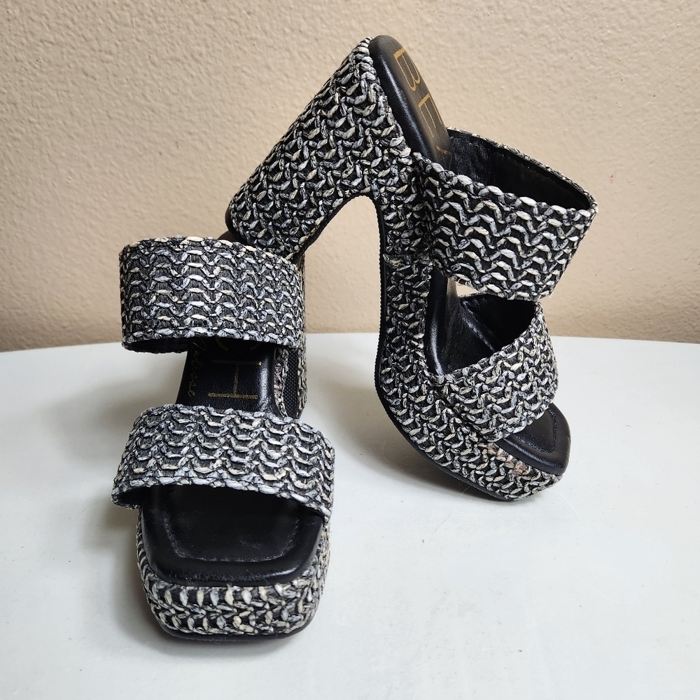 Beach by Matisse Womens |5| Black/Gray Gem Raffia Open Toe Slip-On Platform Heel